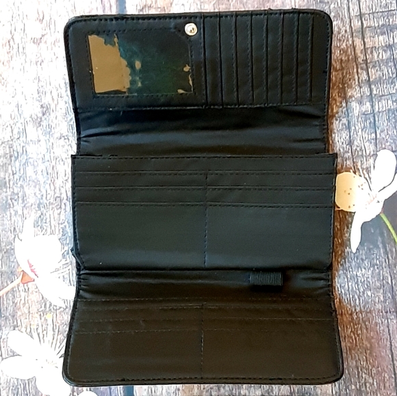 New IMPERFECT Black wallet - Picture 2 of 7
